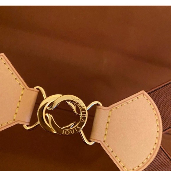 Authentic Louis Vuitton pegase 55 monogram - Picture 5 of 8